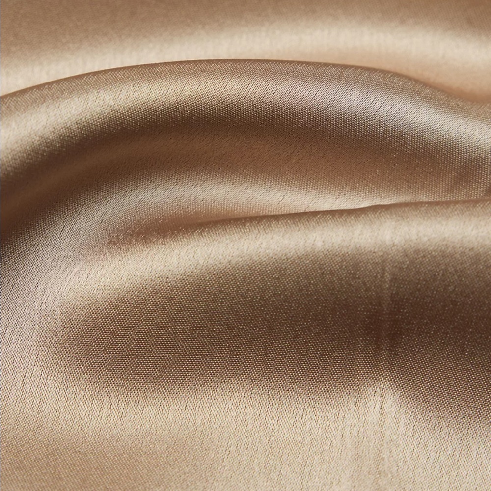 Aritzia nwt babaton vogue satin pants - Picture 3 of 4
